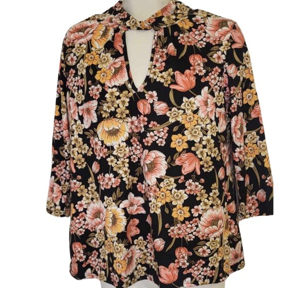 SPRING BEAUTIFUL FLORAL PRINT WOMEN'S TOP - Picture 2 of 3